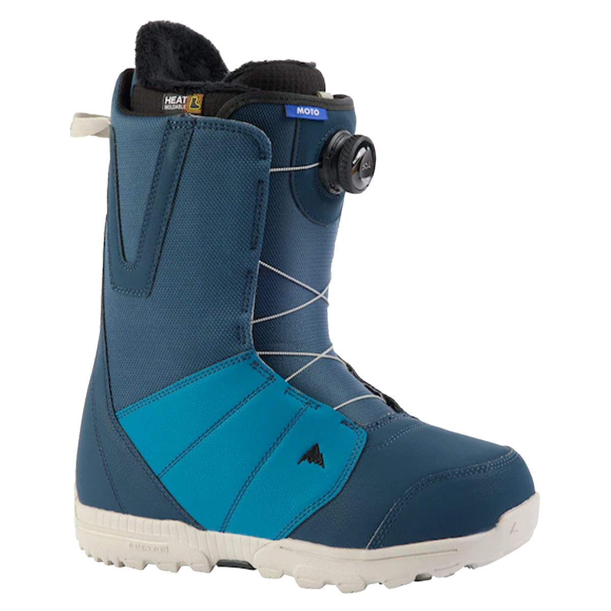 Lightweight store snowboard boots