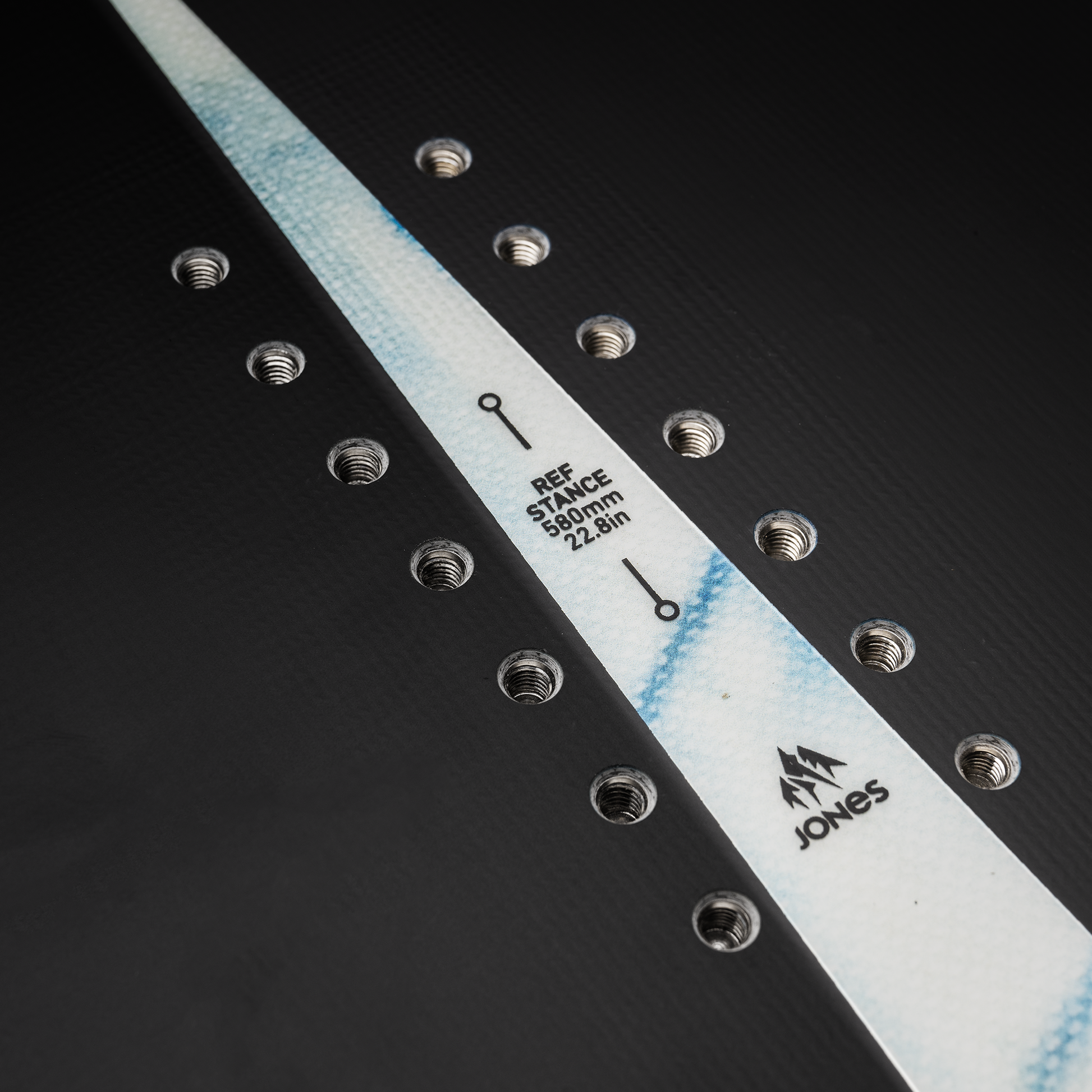 JONES STORM WOLF SNOWBOARD 2026 JONES STORM WOLF SNOWBOARD 2026