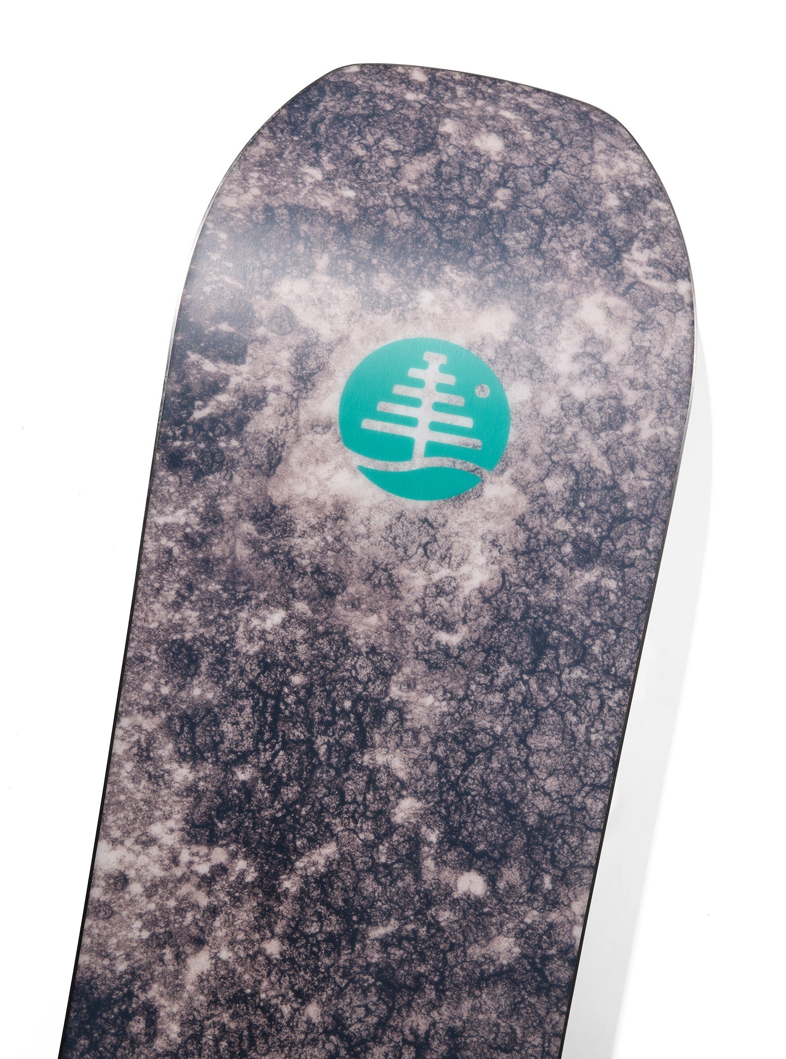 BURTON FAMILY TREE HOMETOWN HERO SNOWBOARD 2027